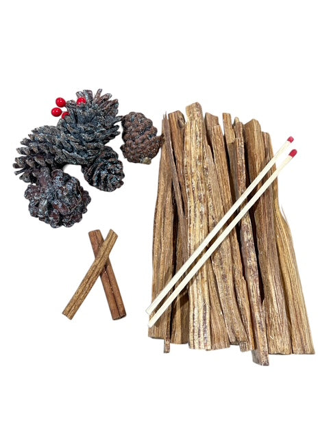 FatWood FireStarter - 1.25 lbs Fire-Starting Fatwood and Color Cone Bag