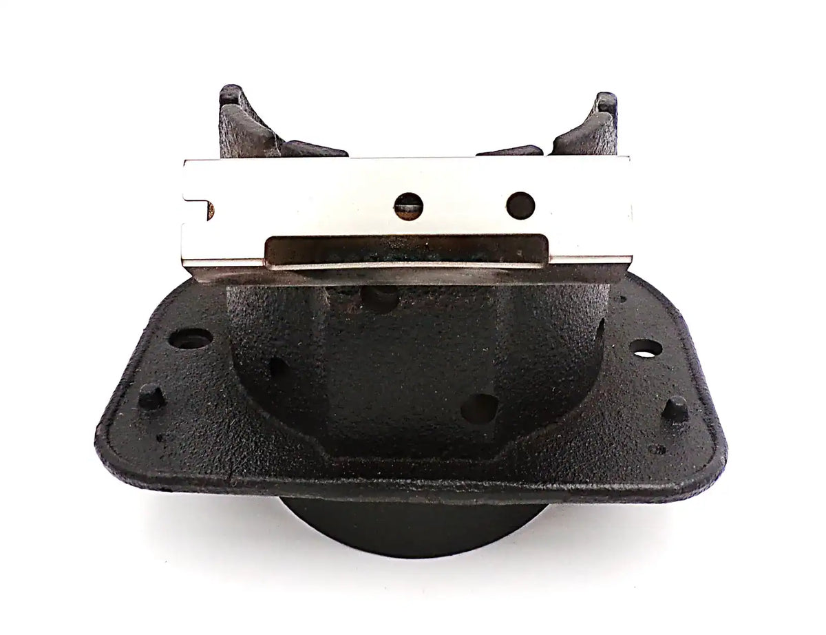 NBK-20537 cast iron burn pot, view 2